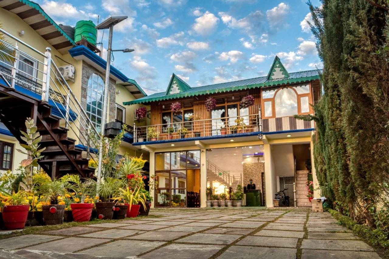 Hotel The Walnut Creek Bhīm Tāl Zewnętrze zdjęcie