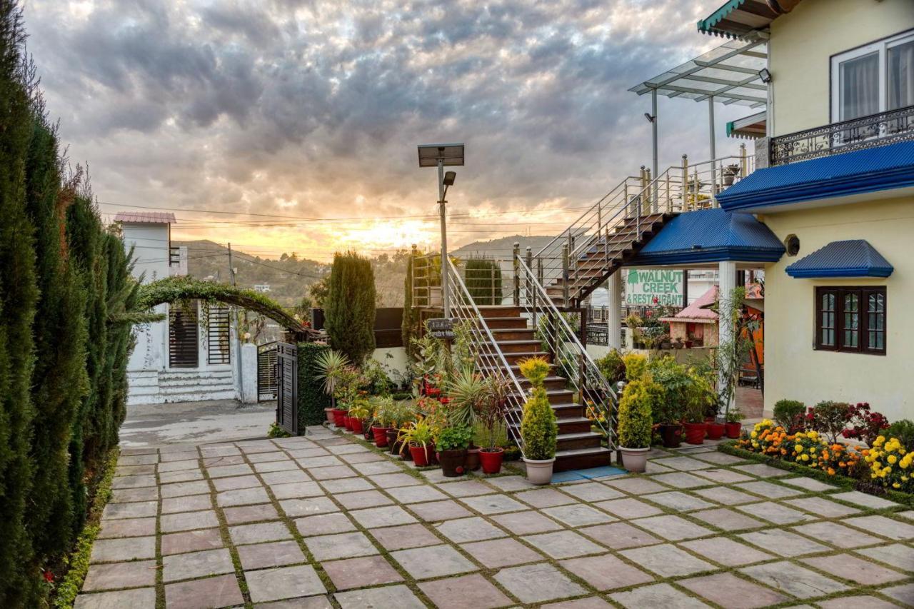 Hotel The Walnut Creek Bhīm Tāl Zewnętrze zdjęcie
