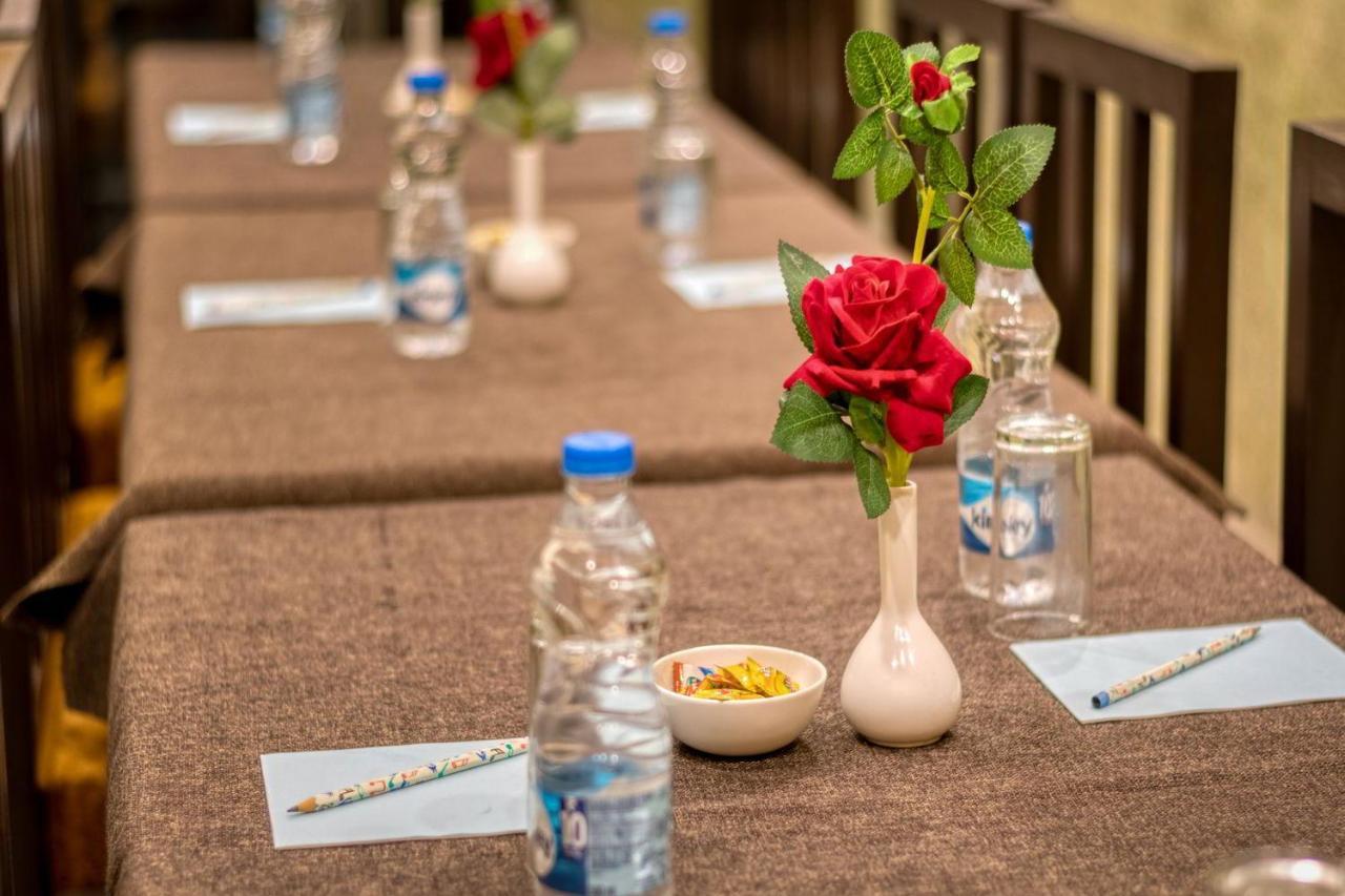 Hotel The Walnut Creek Bhīm Tāl Zewnętrze zdjęcie