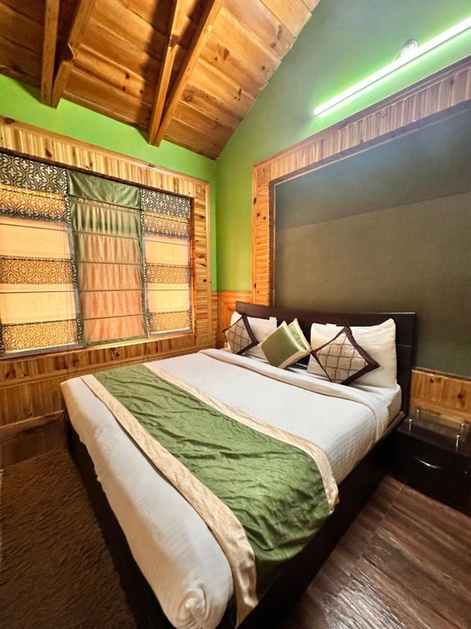 Hotel The Walnut Creek Bhīm Tāl Zewnętrze zdjęcie